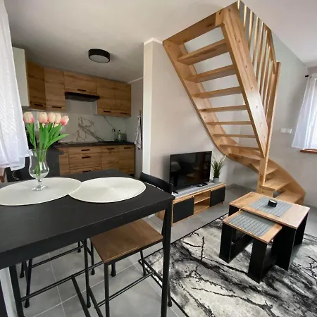 Lesne Zacisze Letniskowe *