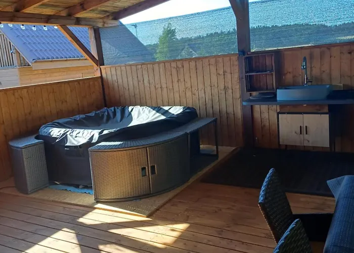 Lesne Zacisze Letniskowe *